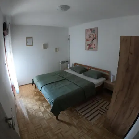 Ena Апартаменти